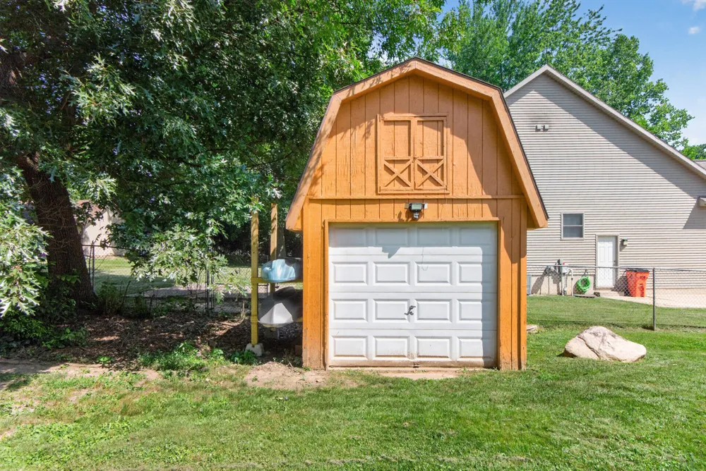 2528 Tricia Drive Summit Township, MI 49201