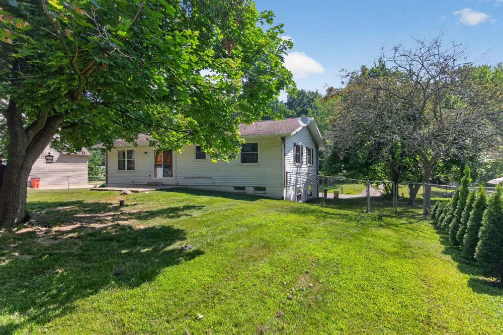 2528 Tricia Drive Summit Township, MI 49201