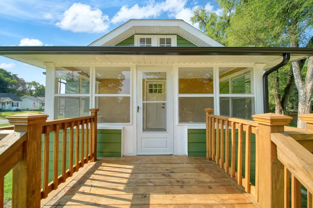 337 E Addison Street Jackson City, MI 49203