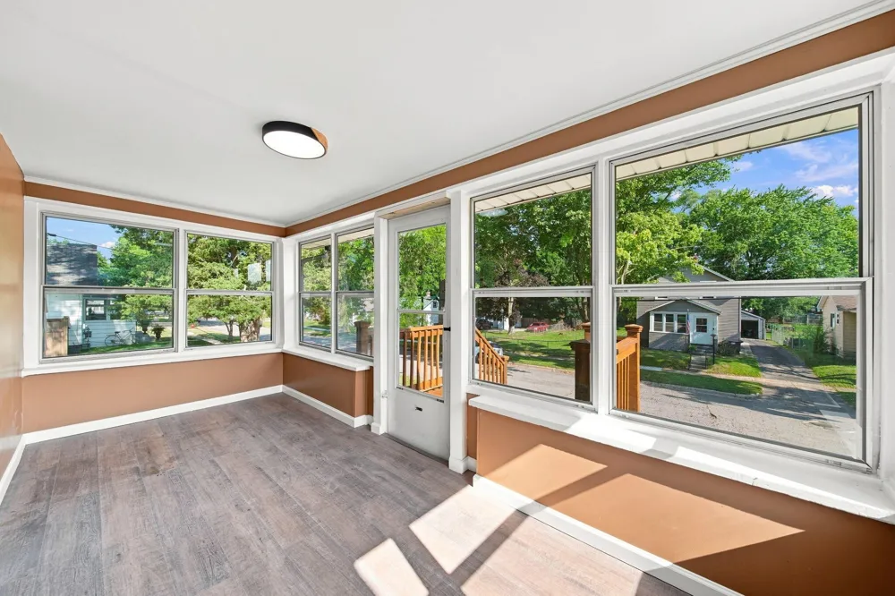 337 E Addison Street Jackson City, MI 49203