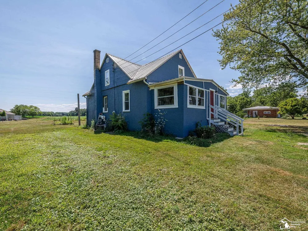 3515 W Albain Road Monroe Charter Township, MI 48161
