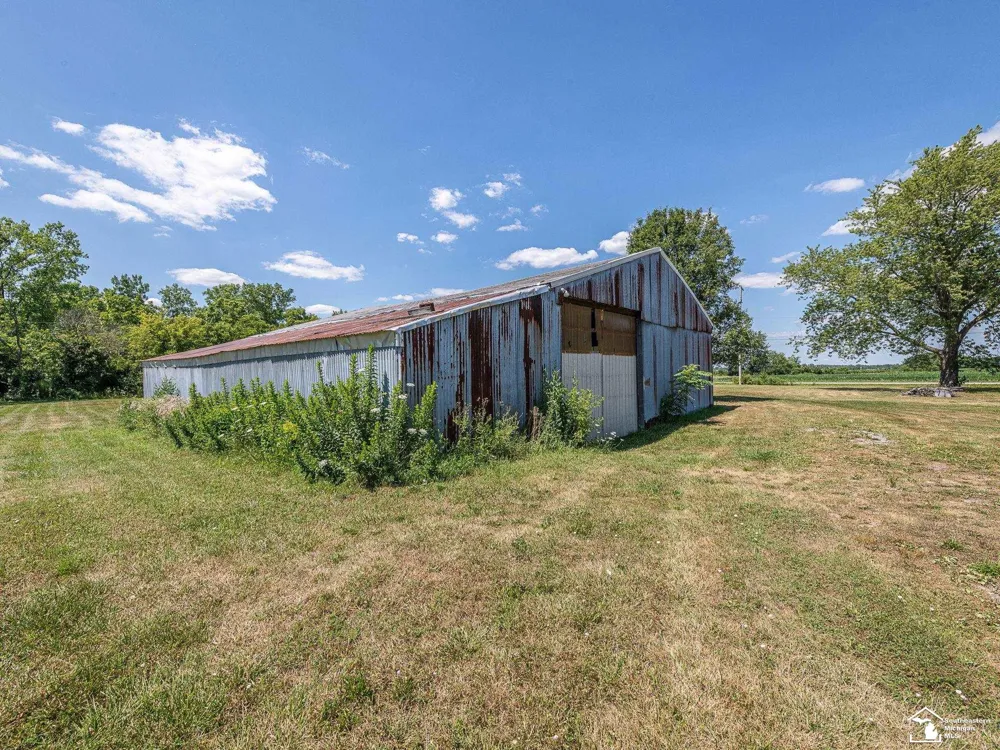 3515 W Albain Road Monroe Charter Township, MI 48161