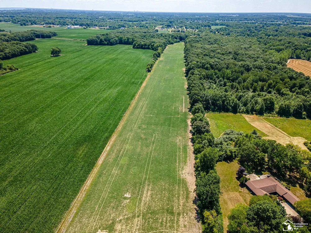 3515 W Albain Road Monroe Charter Township, MI 48161