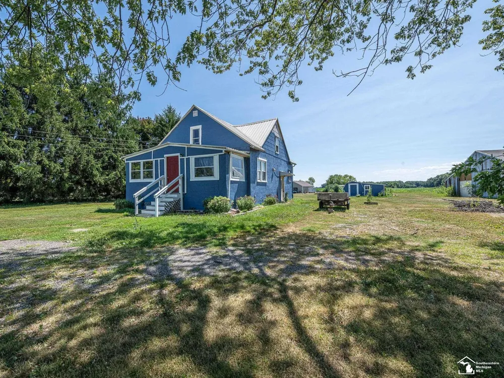 3515 W Albain Road Monroe Charter Township, MI 48161