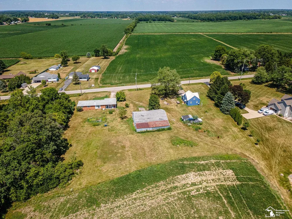 3515 W Albain Road Monroe Charter Township, MI 48161