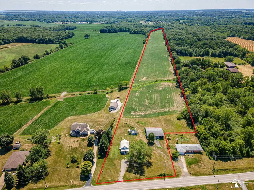 3515 W Albain Road Monroe Charter Township, MI 48161