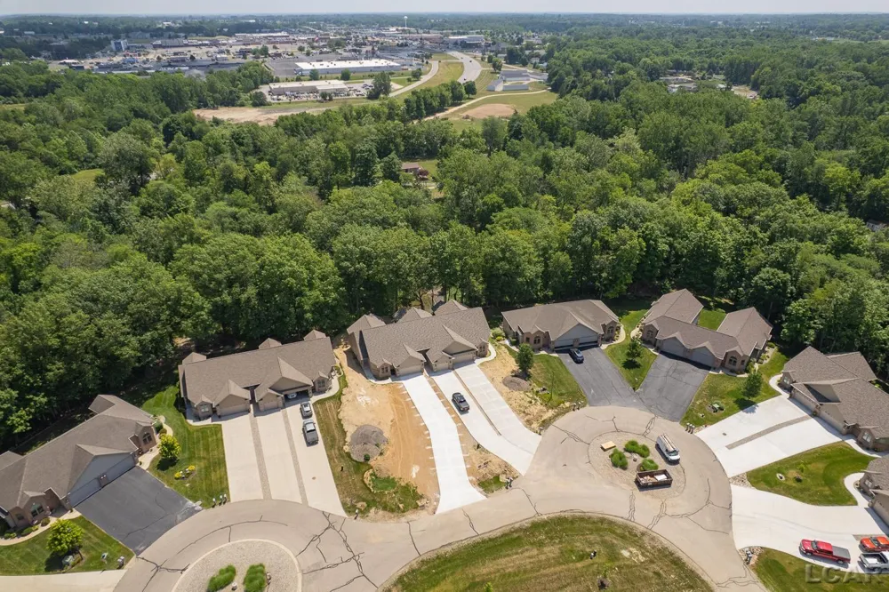 1641 Rivers Edge Court Madison Charter Township, MI 49221