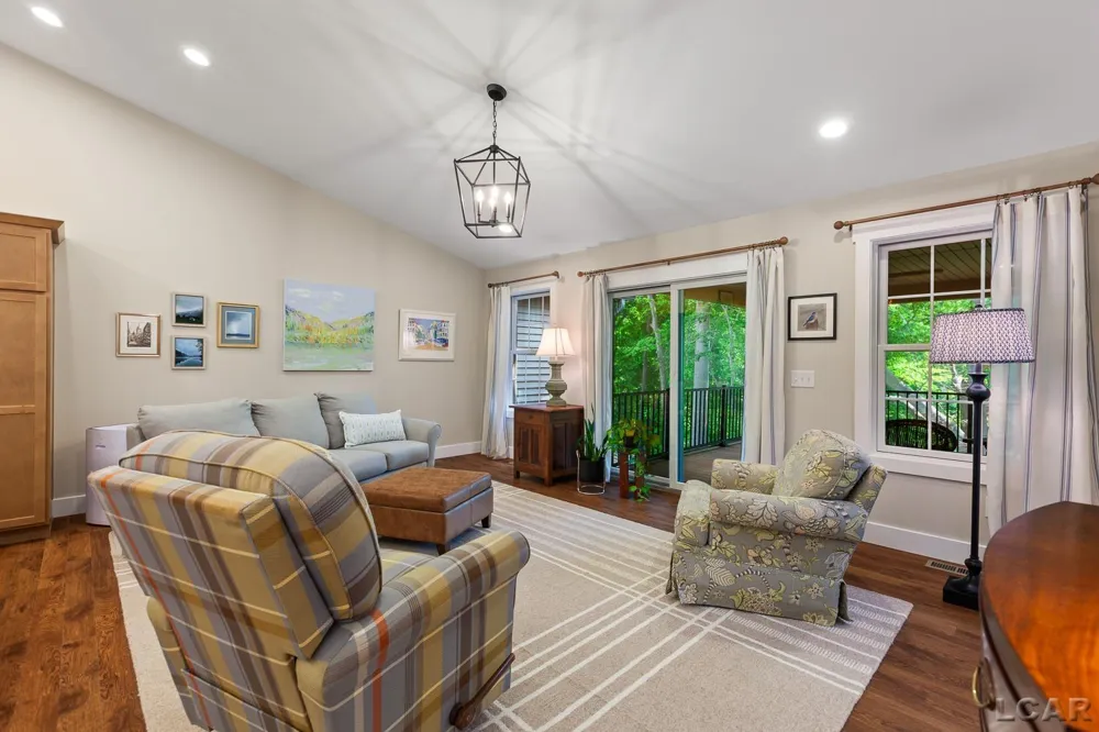 1641 Rivers Edge Court Madison Charter Township, MI 49221