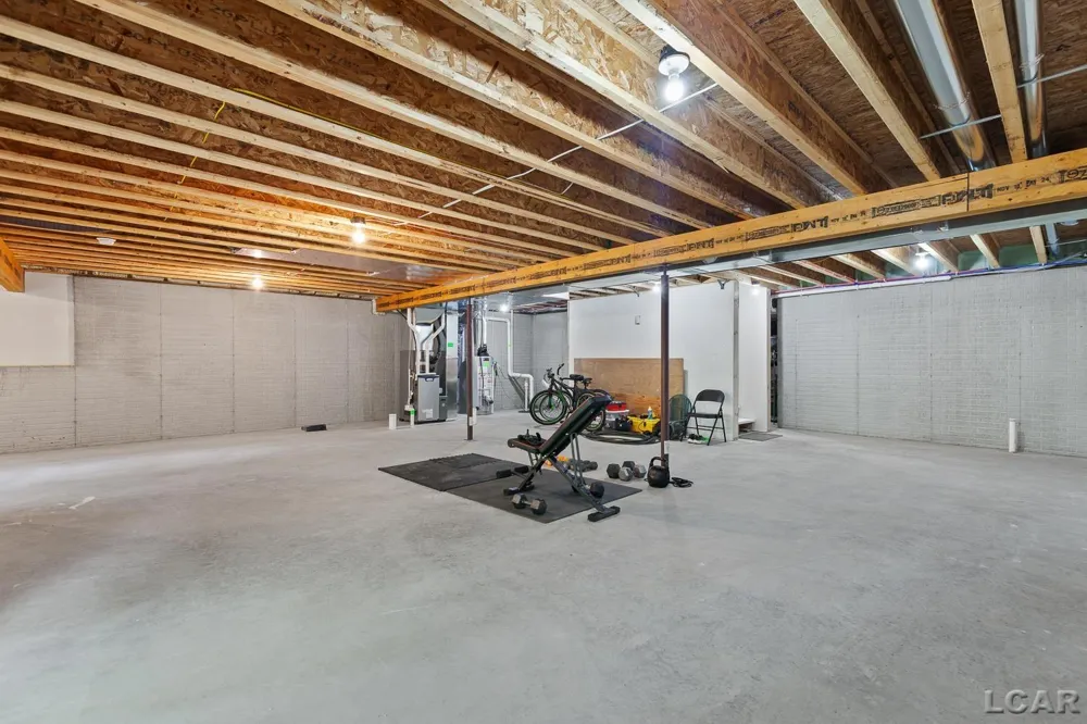 1641 Rivers Edge Court Madison Charter Township, MI 49221