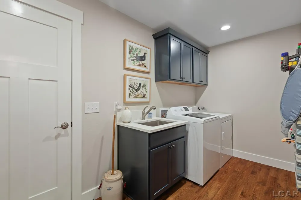 1641 Rivers Edge Court Madison Charter Township, MI 49221