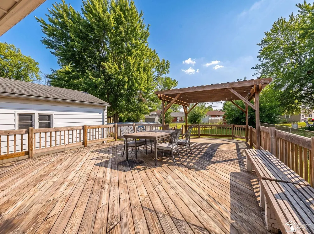 5929 Oakwood Drive Monroe Charter Township, MI 48161