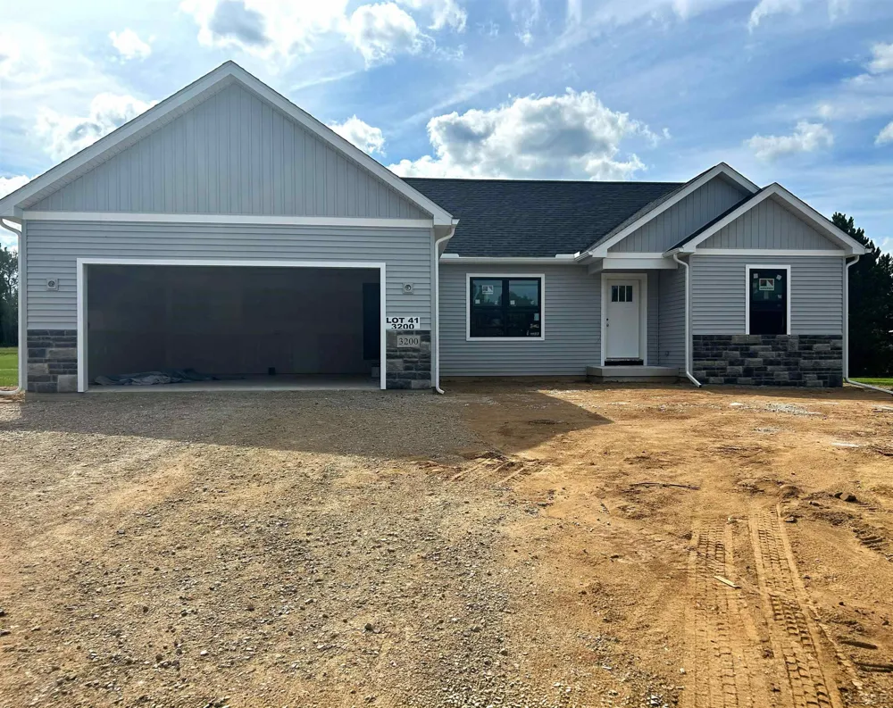 3200 Pender Court Adrian Township, MI 49221