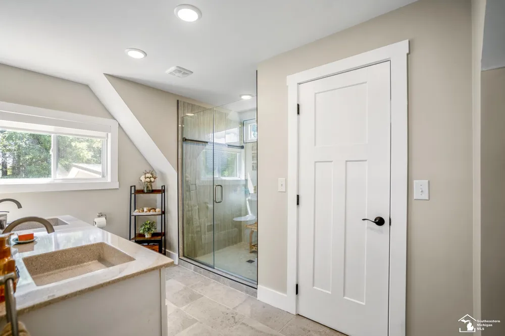235 Pine Hill Lake Drive Hanover Township, MI 49246