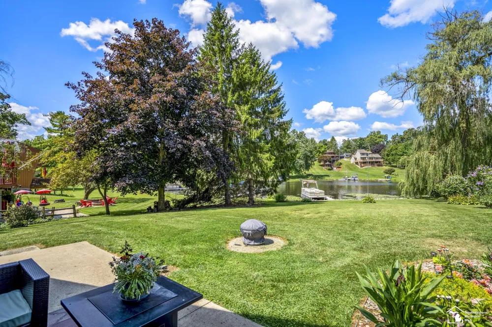 235 Pine Hill Lake Drive Hanover Township, MI 49246