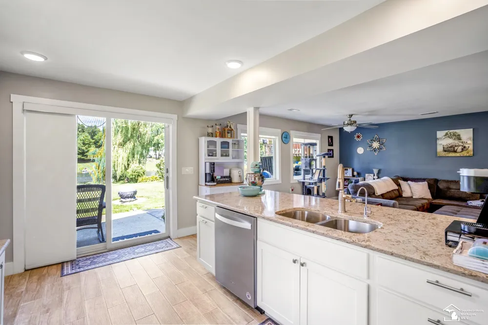 235 Pine Hill Lake Drive Hanover Township, MI 49246