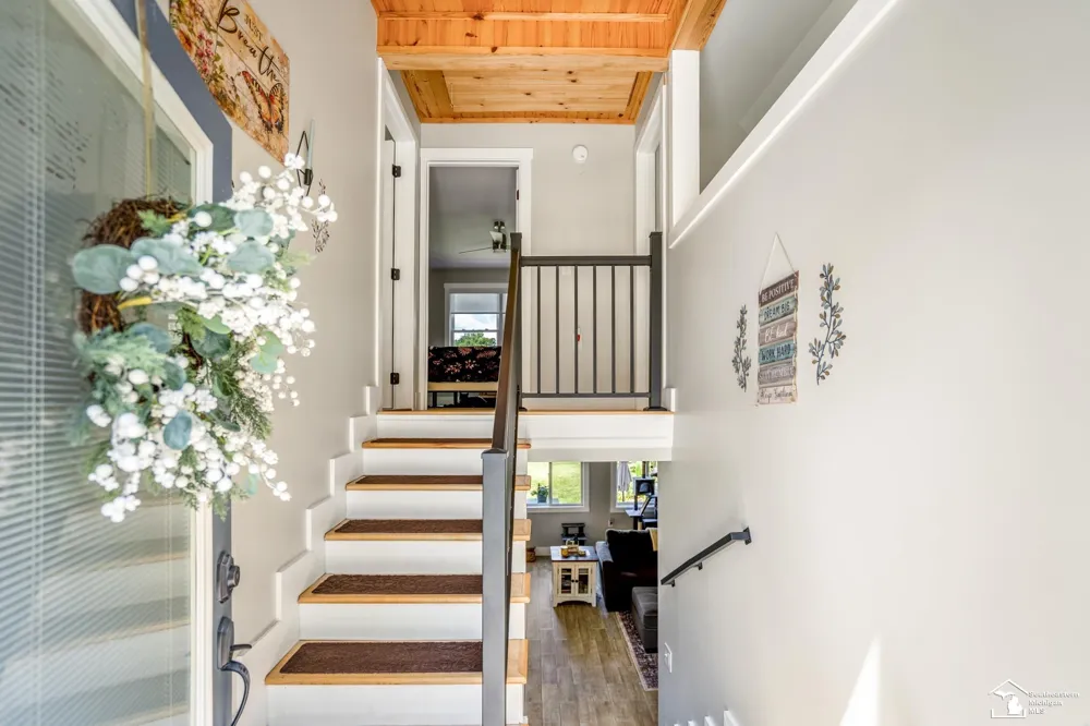 235 Pine Hill Lake Drive Hanover Township, MI 49246