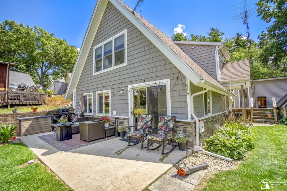 235 Pine Hill Lake Drive Hanover Township, MI 49246