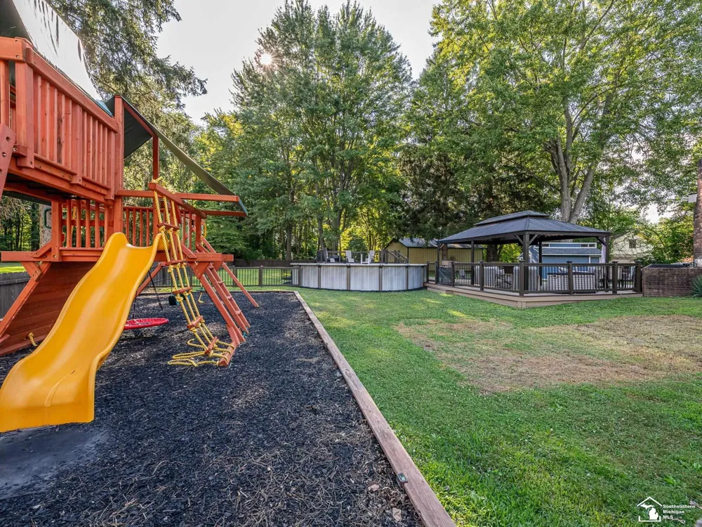 6849 Fortuna Drive Bedford Township, MI 48182