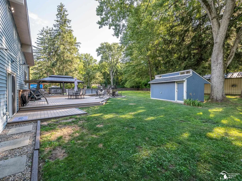 6849 Fortuna Drive Bedford Township, MI 48182