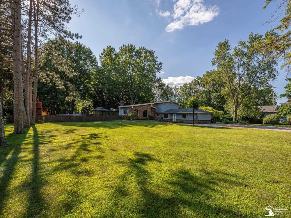 6849 Fortuna Drive Bedford Township, MI 48182