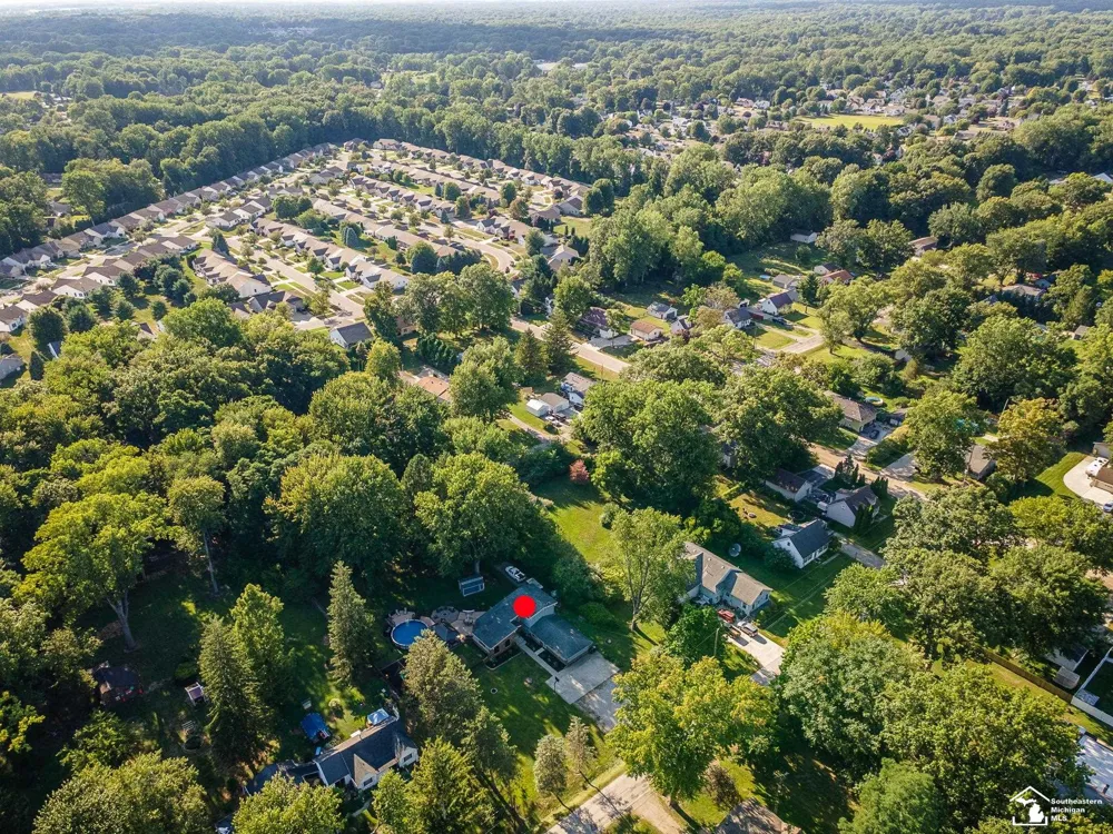 6849 Fortuna Drive Bedford Township, MI 48182