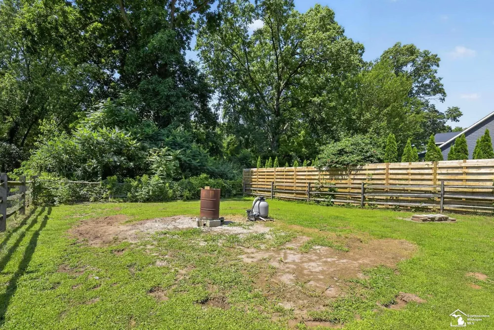 7871 Summerfield Road Bedford Township, MI 48144