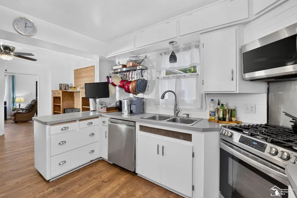 7871 Summerfield Road Bedford Township, MI 48144