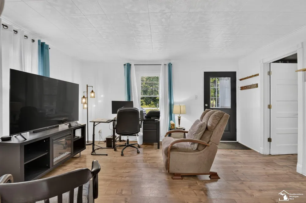 7871 Summerfield Road Bedford Township, MI 48144