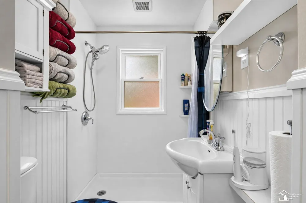 7871 Summerfield Road Bedford Township, MI 48144