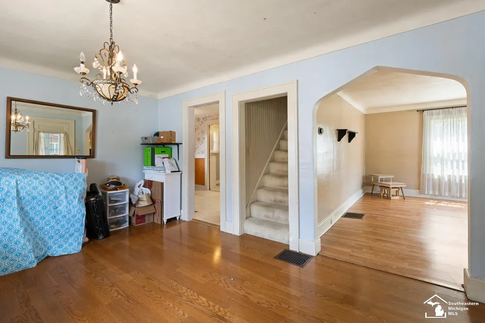 605 Giles Avenue Blissfield Village, MI 49228