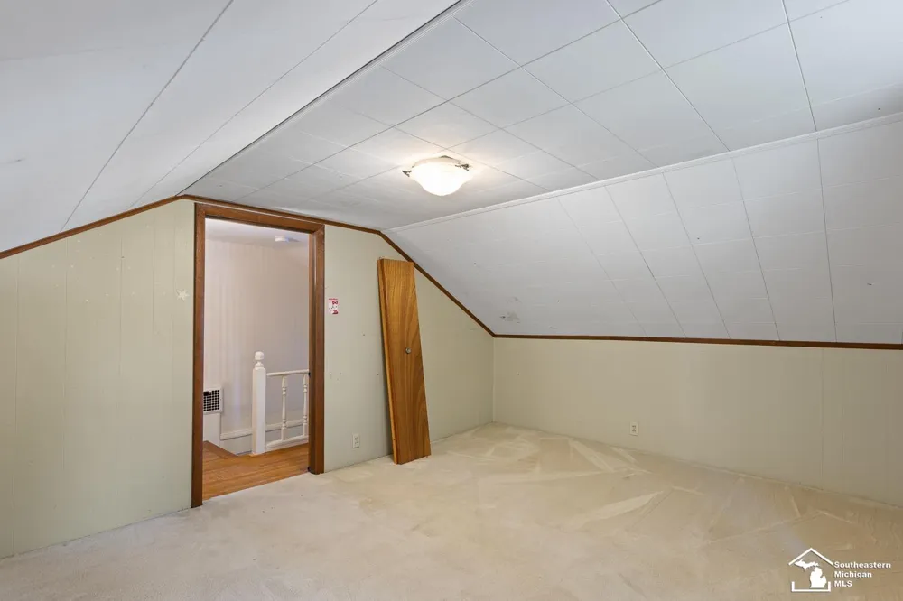 605 Giles Avenue Blissfield Village, MI 49228