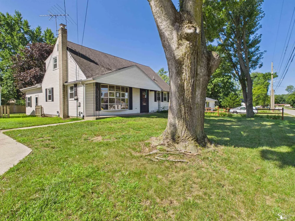 855 Mildred Avenue Bedford Township, MI 48182