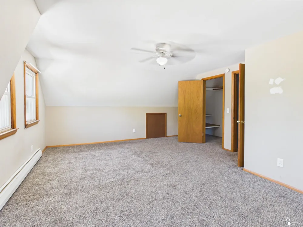 855 Mildred Avenue Bedford Township, MI 48182