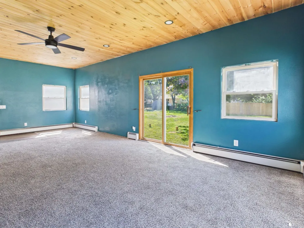 855 Mildred Avenue Bedford Township, MI 48182
