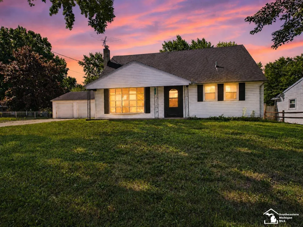 855 Mildred Avenue Bedford Township, MI 48182