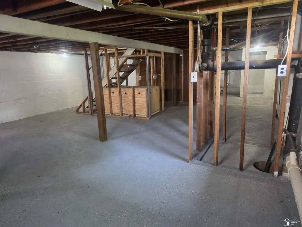 855 Mildred Avenue Bedford Township, MI 48182