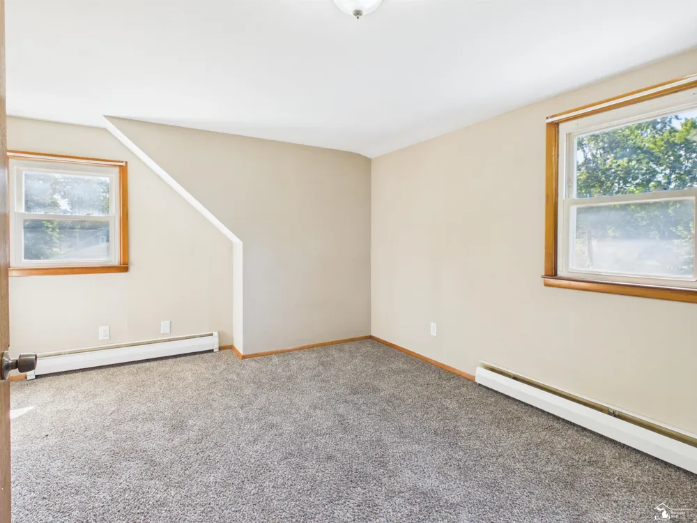 855 Mildred Avenue Bedford Township, MI 48182