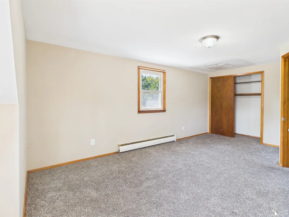 855 Mildred Avenue Bedford Township, MI 48182