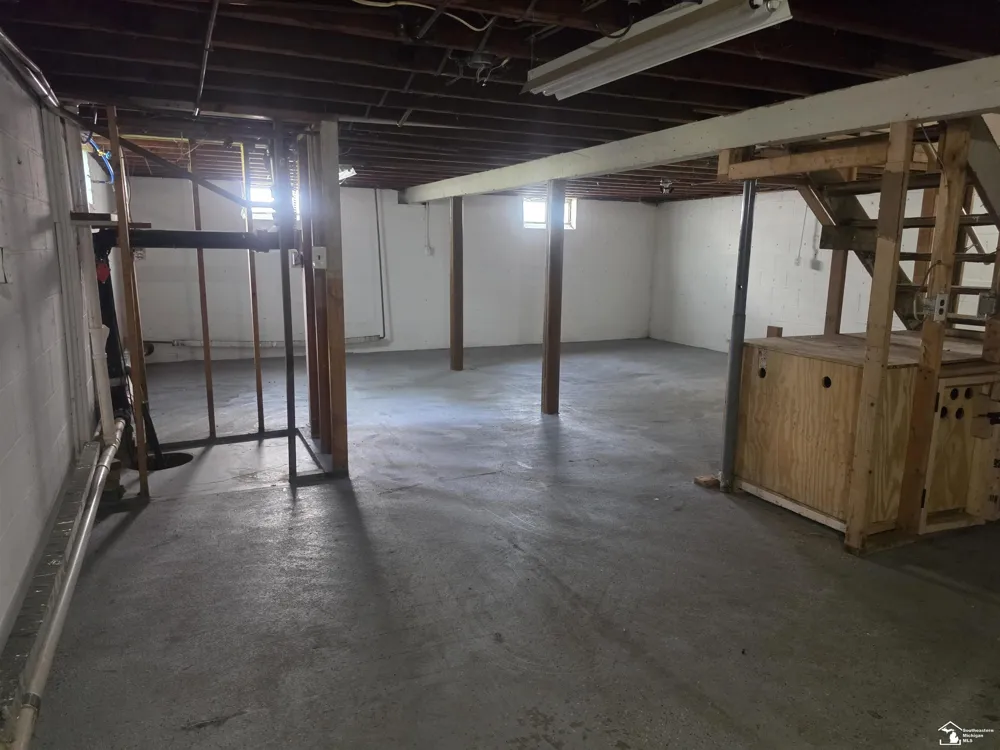 855 Mildred Avenue Bedford Township, MI 48182