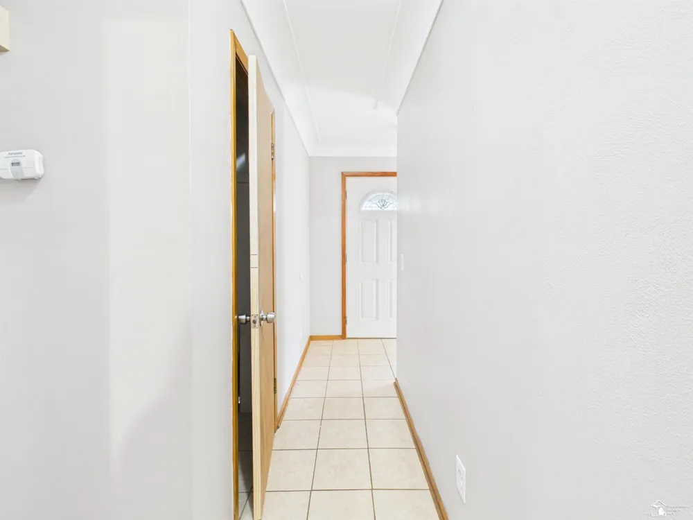 855 Mildred Avenue Bedford Township, MI 48182