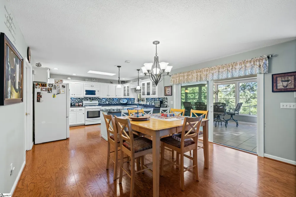 126 Indian Hill Westminster, SC 29693
