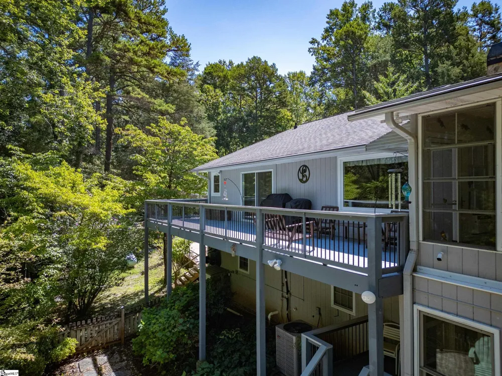 126 Indian Hill Westminster, SC 29693
