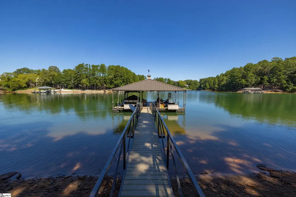 126 Indian Hill Westminster, SC 29693