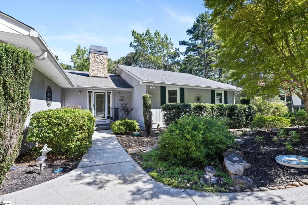 126 Indian Hill Westminster, SC 29693