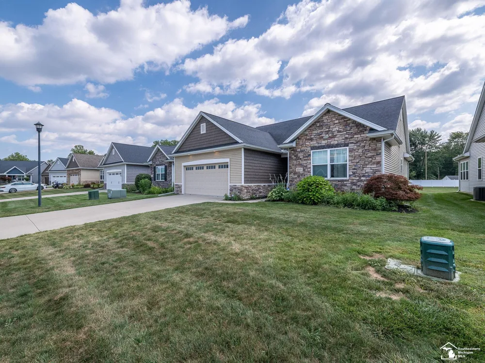 3549 Summer Breeze Drive Unknown, MI 48144