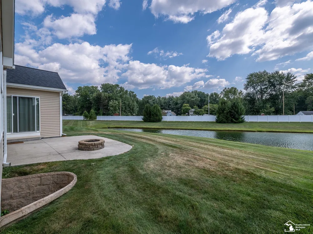 3549 Summer Breeze Drive Unknown, MI 48144