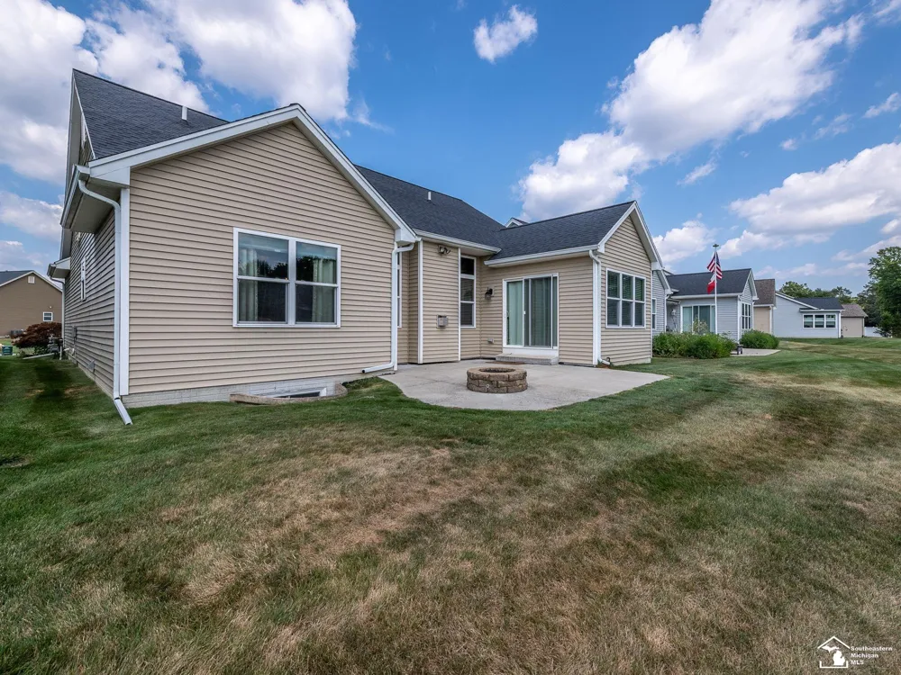 3549 Summer Breeze Drive Unknown, MI 48144