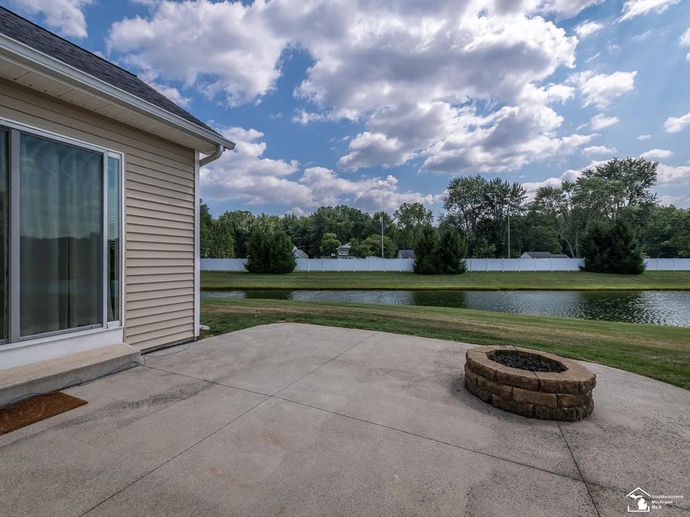 3549 Summer Breeze Drive Unknown, MI 48144