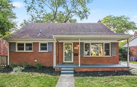646 Center Drive