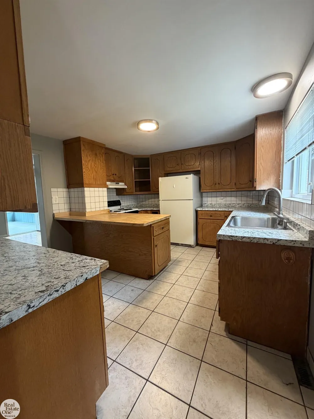 147 Robertson Street Marine City City, MI 48039